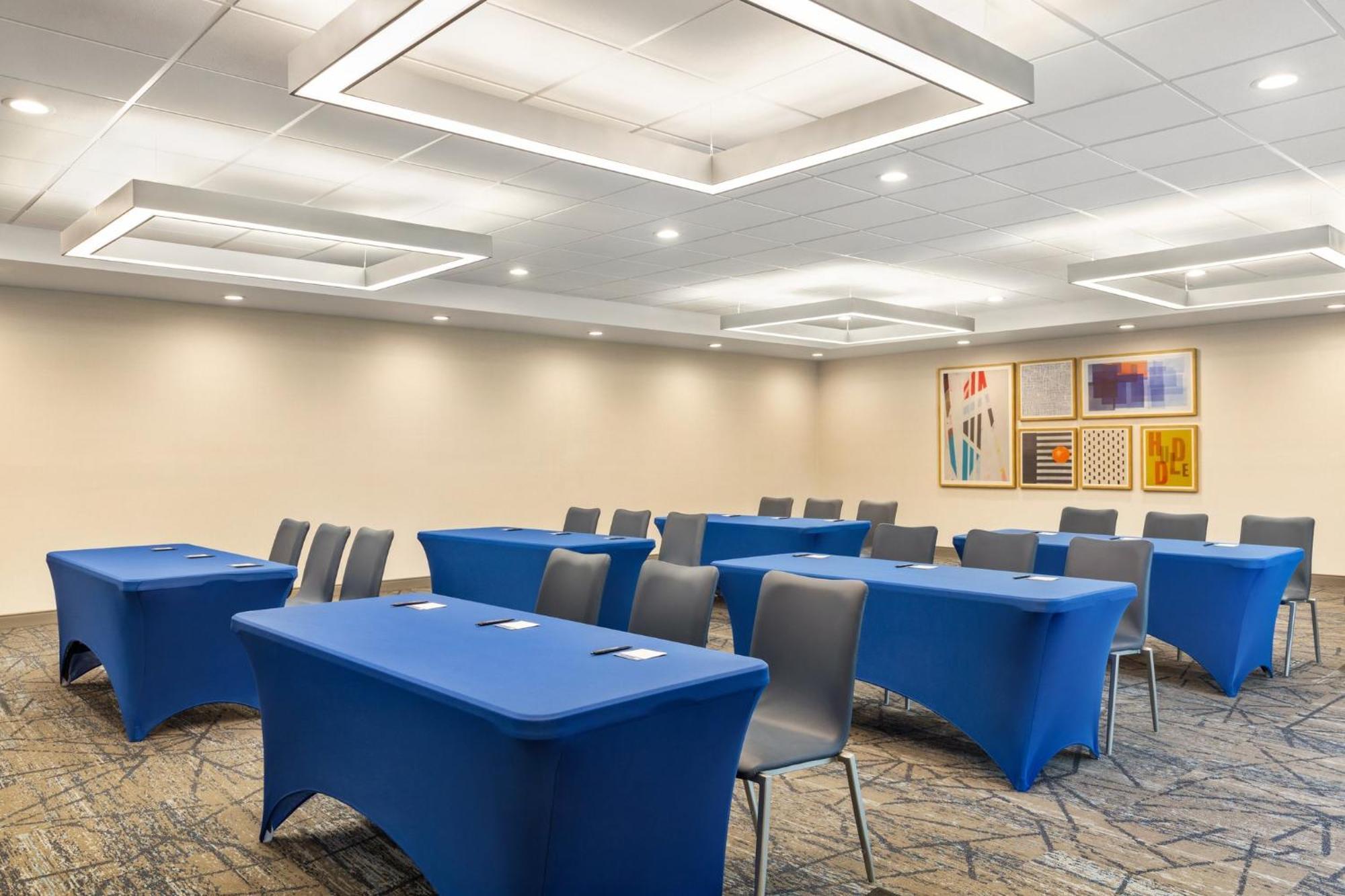 Candlewood Suites Bessemer - Birmingham Sw By Ihg Exterior foto